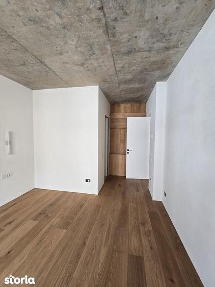 Apartament cu 3 camere decomandat în Dorobanți