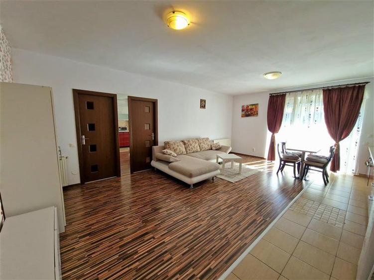 Apartament cu 2 camere semidecomandat în Florești