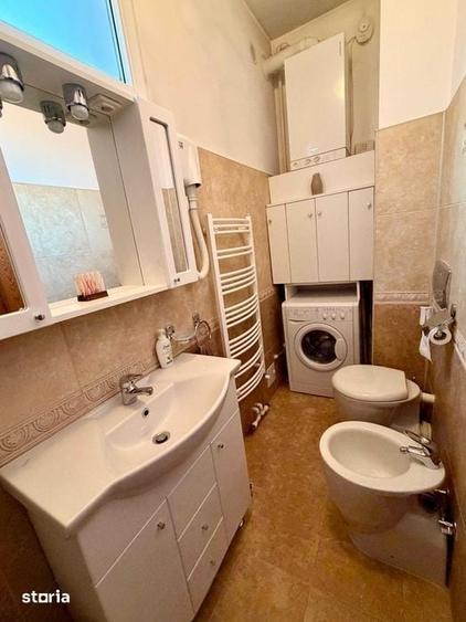 Apartament cu 2 camere decomandat în Centrul Istoric
