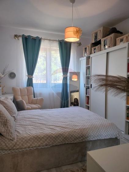 Casă cu 3 camere cu Teren 256 Mp în Nazna