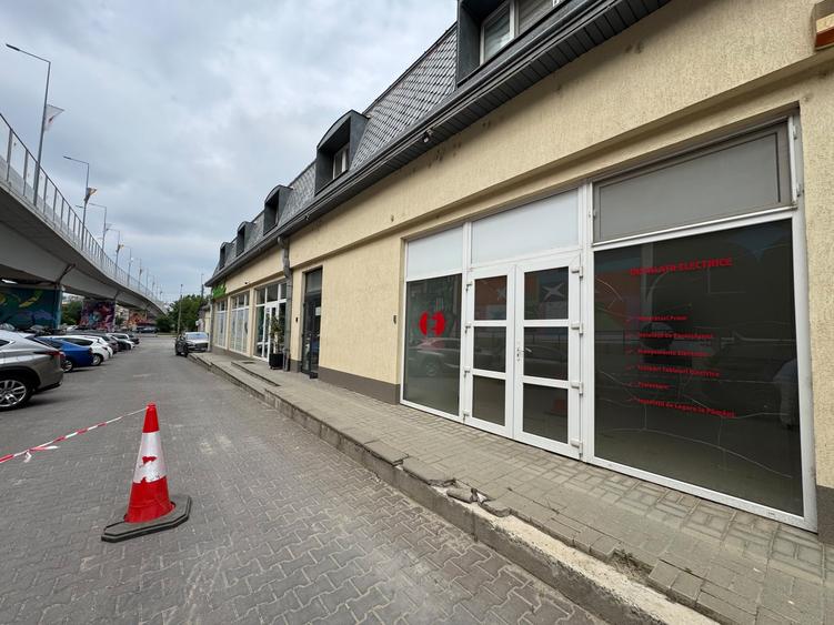 Spațiu comercial, de 60.270000457764 mp, în Moara de foc