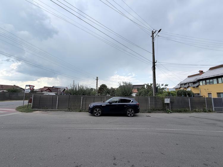 Teren intravilan de 892 mp, în Central