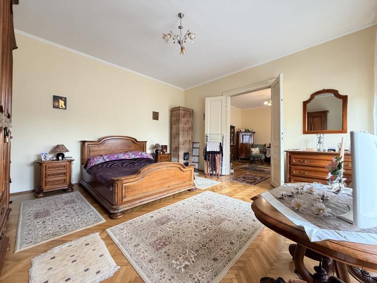 Apartament cu 2 camere semidecomandat, mobilat în Iosefin