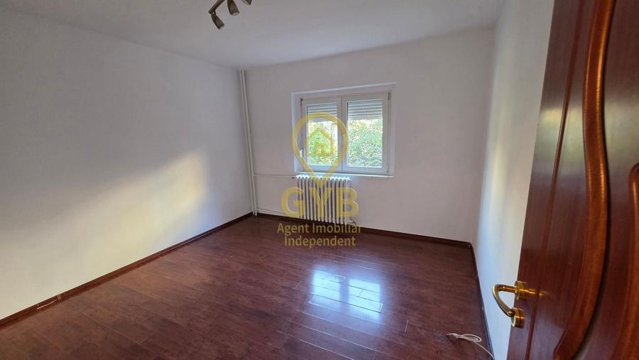 Apartament cu 2 camere decomandat în Decebal