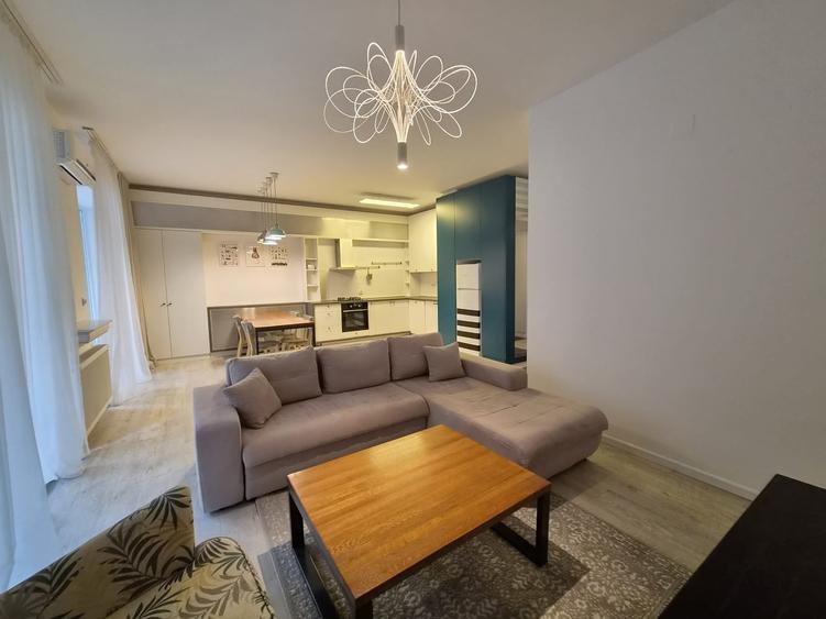 Apartament cu 3 camere în Iancu Nicolae