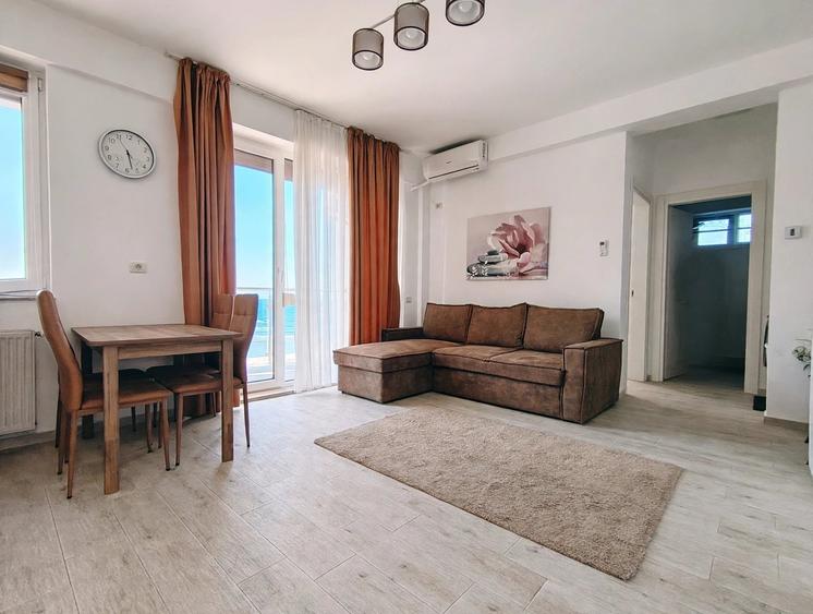Apartament cu 2 camere decomandat, mobilat în Mamaia