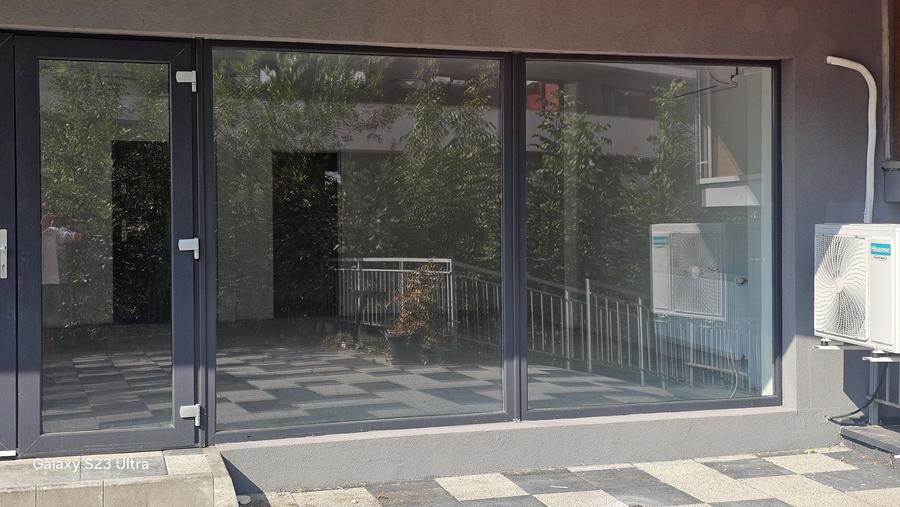 Spațiu comercial, de 57 mp, în Dosu Bricii