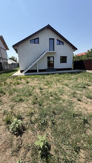 Casă cu 4 camere în Chiscani
