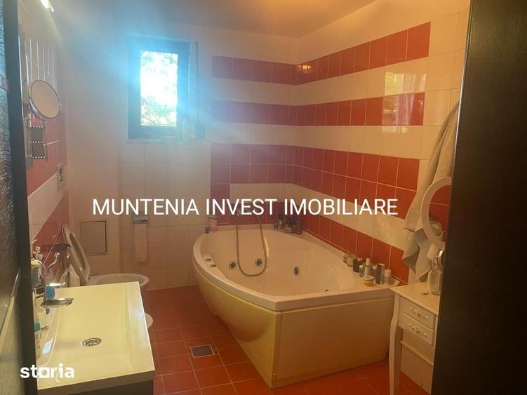 Casă cu 5 camere cu Teren 397 Mp în Central