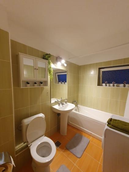 Apartament cu 2 camere decomandat în Pipera