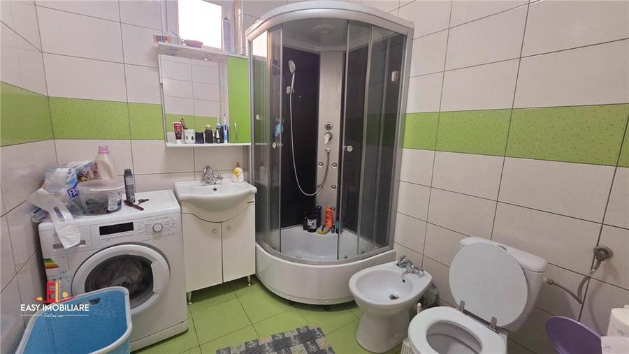 Casă individuală cu 3 camere cu Teren 678 Mp în Central