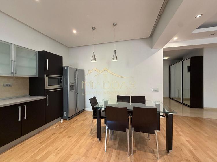 Apartament cu 3 camere decomandat, mobilat în Herăstrău