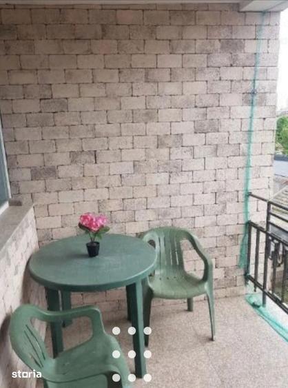 Apartament cu 2 camere decomandat, mobilat în Central