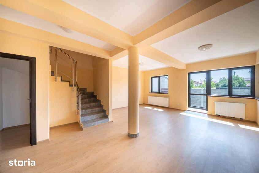 Casă cu 4 camere cu Teren 200 Mp în Domnești
