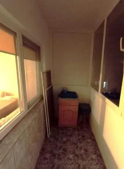 Garsonieră decomandată, mobilată în Decebal