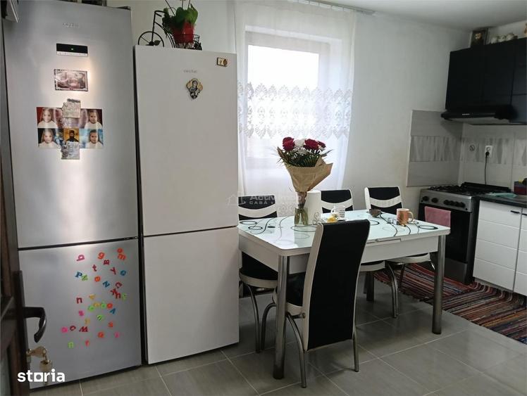 Casă cu 4 camere cu Teren 1100 Mp în Popești