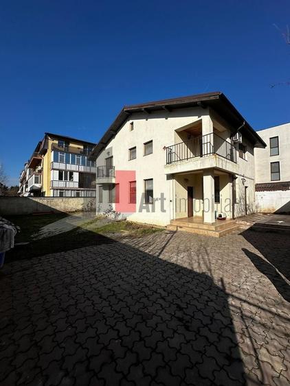 Casă individuală cu 5 camere cu Canalizare în Dudu