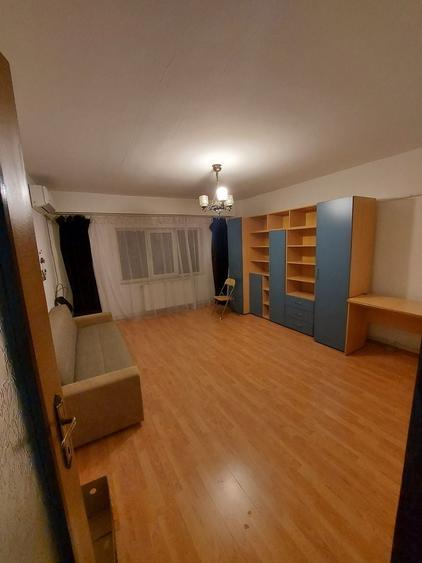 Garsonieră decomandată, mobilată în Gheorgheni
