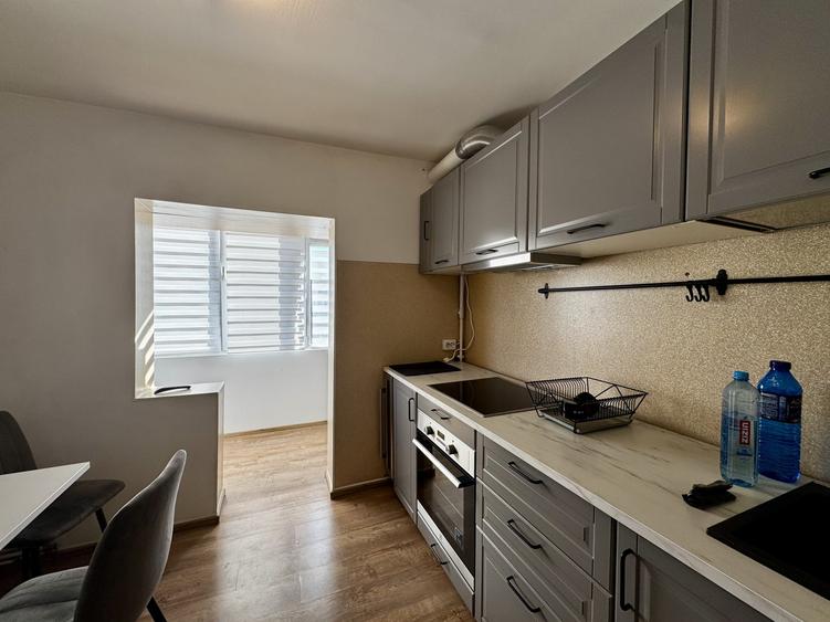 Apartament cu 2 camere decomandat, mobilat în Girocului