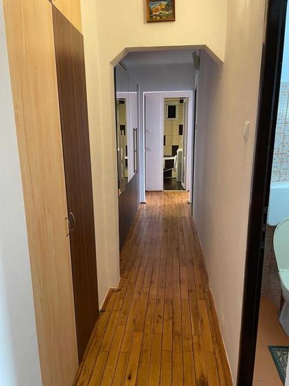 Apartament cu 3 camere decomandat în Rogerius