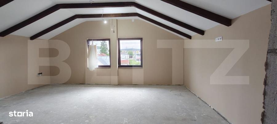 Apartament cu 4 camere în Central