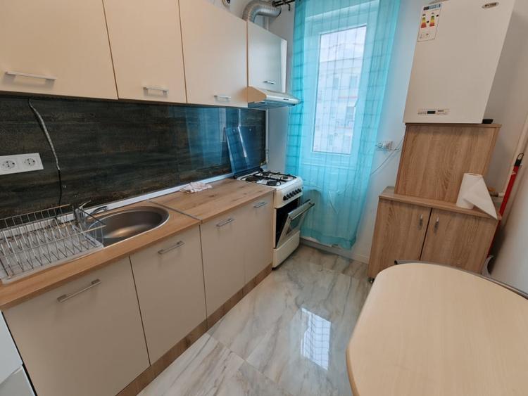 Apartament cu o camera, 42 mp, parcare subterana | zona Pa - 11