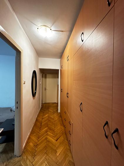 Apartament cu 3 camere în Spitalul Județean