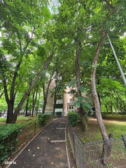 Apartament cu 2 camere decomandat în Alexandru Obregia