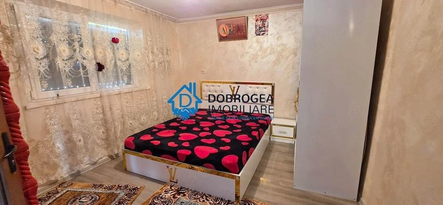 Casă cu 4 camere cu Teren 228 Mp în Păcii