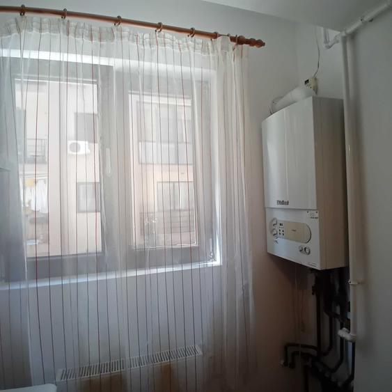 Apartament cu 2 camere decomandat în Apusului