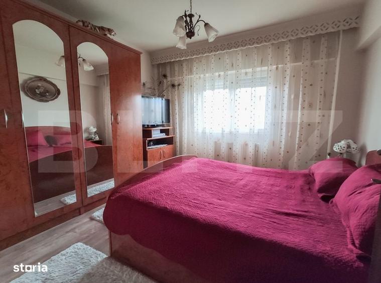 Apartament cu 2 camere decomandat în Micro 16