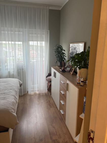 Apartament cu 2 camere decomandat în Exterior Vest