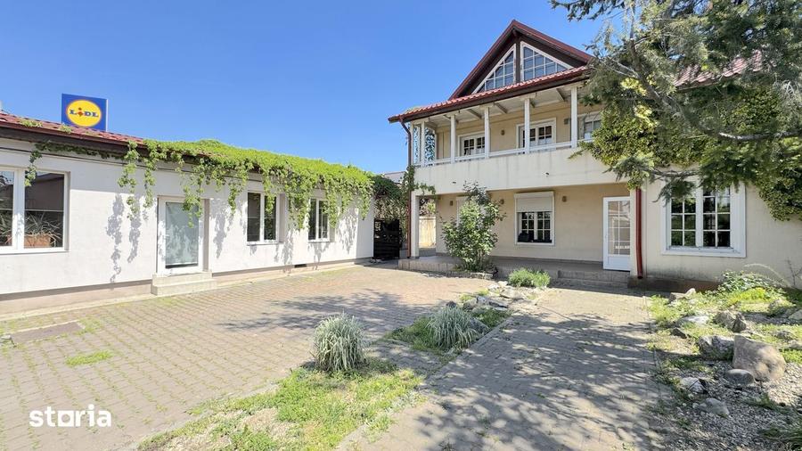Casă cu 10 camere cu Teren 990 Mp în Ferentari