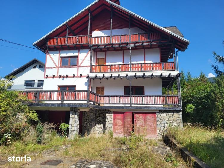 Casă cu Teren 1350 Mp în Poiana Țapului