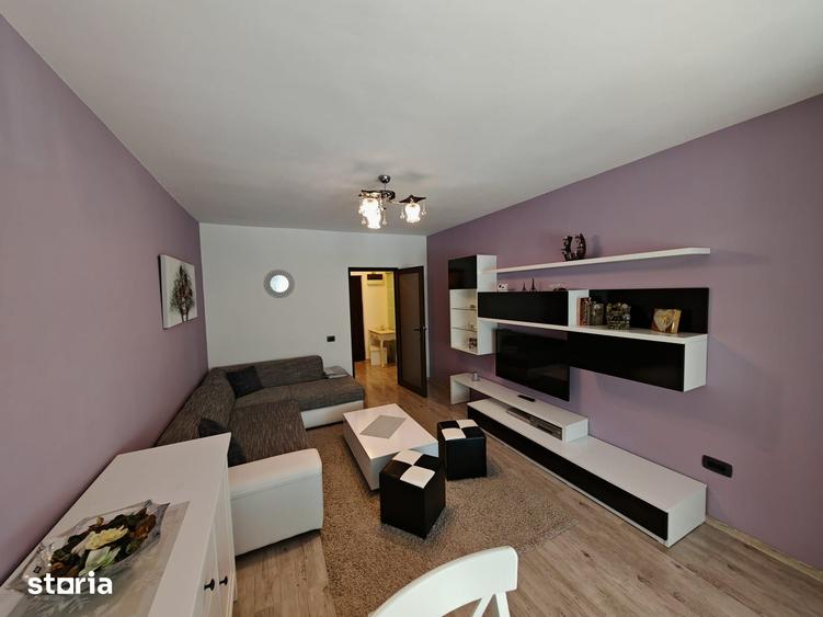 Apartament cu 2 camere în Micro 17