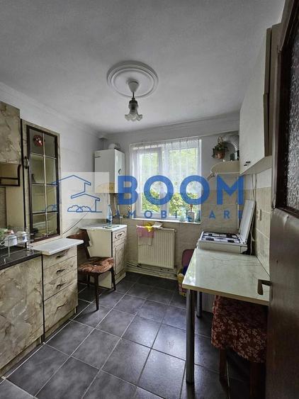 Apartament cu 2 camere decomandat în Căzănești (Râmnicu Vâlcea)