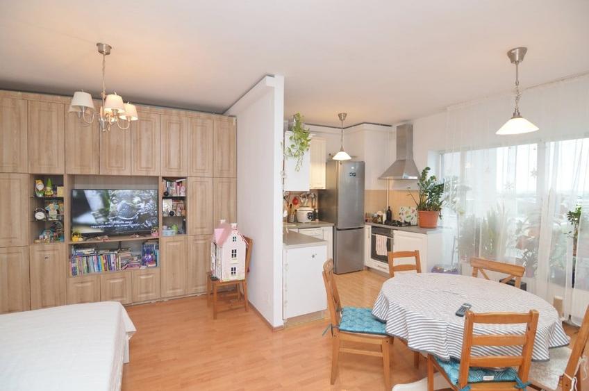 Apartament cu 2 camere semidecomandat în Titan