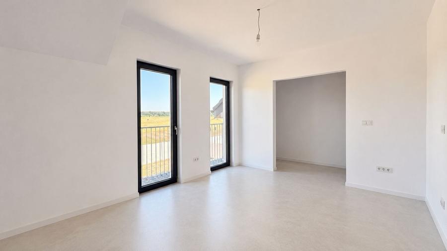 Duplex cu 3 camere cu Canalizare în Moșnița Nouă