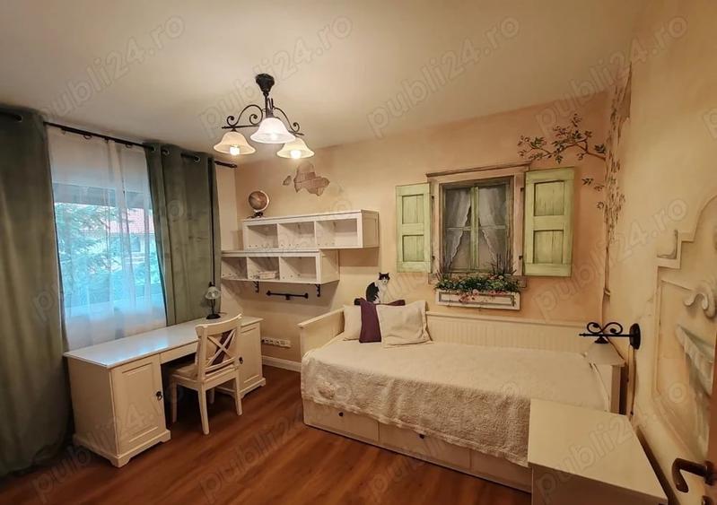 Apartament cu 6 camere decomandat, mobilat în Corbeanca