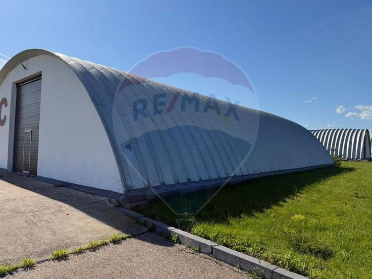 Spațiu industrial, de 1,407 mp, în Potigrafu