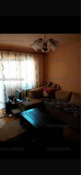  Apartament 2 camere - Calea Sagului - etaj 2 - 300 euro  - 2