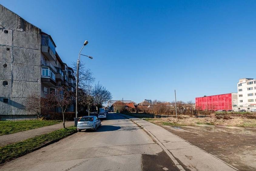 Teren Construcții intravilan de 1996 mp, în Fabric