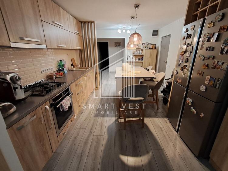 Apartament cu 4 camere decomandat, mobilat în Micro 17