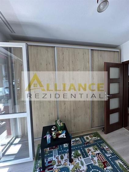 Apartament cu 2 camere decomandat, mobilat în Apărătorii Patriei