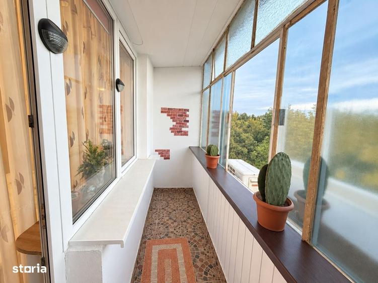 Apartament cu 3 camere în Andrei Mureșanu