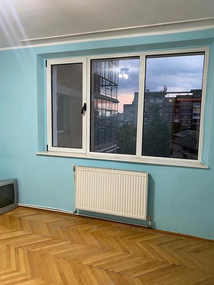 Apartament cu 3 camere decomandat în Orizont