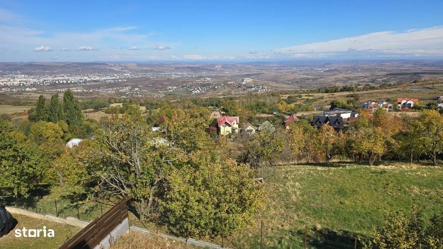 Casă cu 4 camere în Feleacu