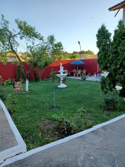 Casă cu 4 camere cu Teren 300 Mp în Ștefăneștii de Jos