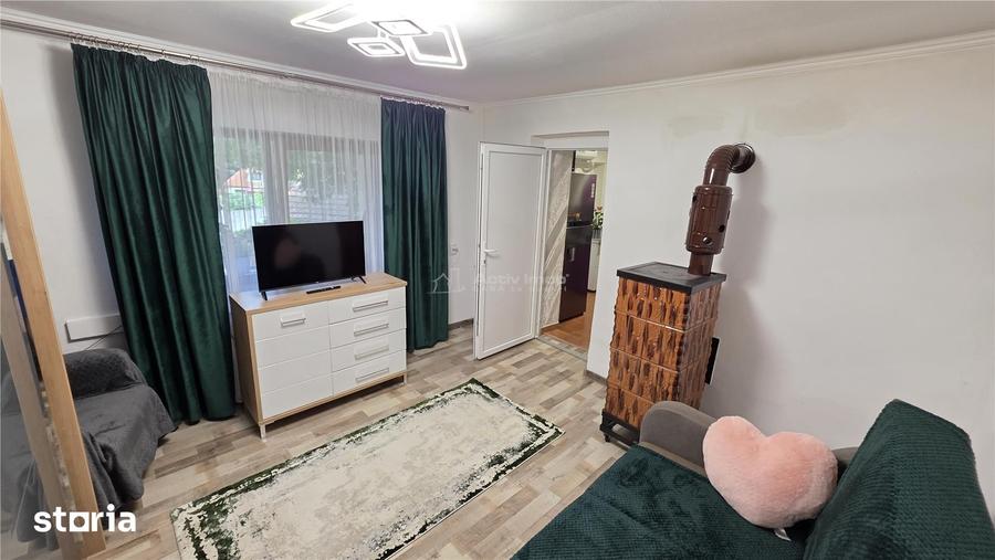 Casă cu 3 camere cu Teren 420 Mp în Oravița