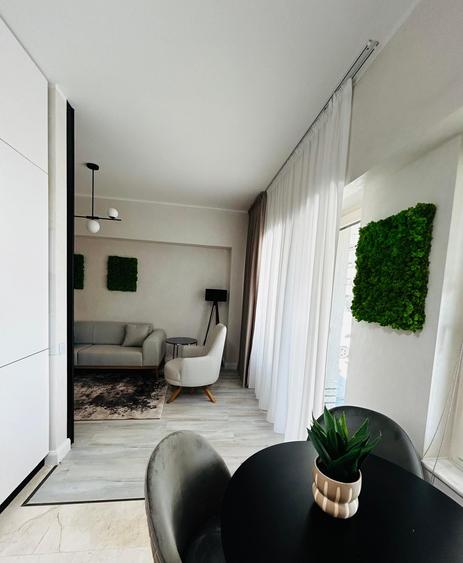 Apartament cu 2 camere semidecomandat în Copou